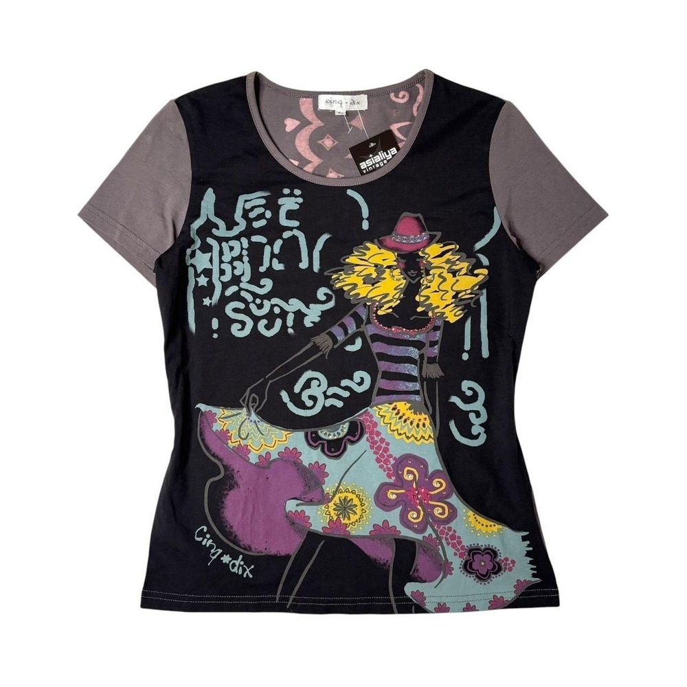 Cinq Dix portrait graphic tee